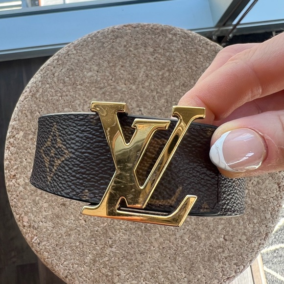 Authentic Louis Vuitton Monogram Canvas Leather Gold LV Belt reversible - Picture 7 of 9